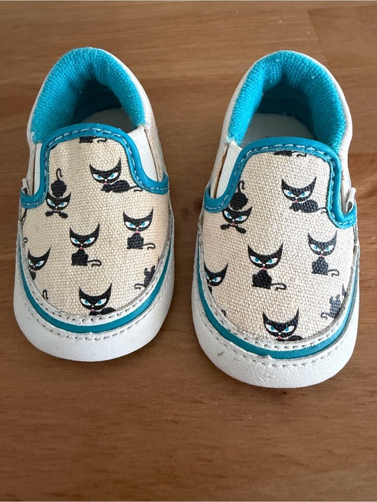 Vans Other - Vans Kids Slip-On Sneakers with Black Cat Print and Teal Trim Size 1 Baby